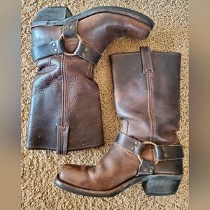 Frye Harness 12R Women's sz 8.